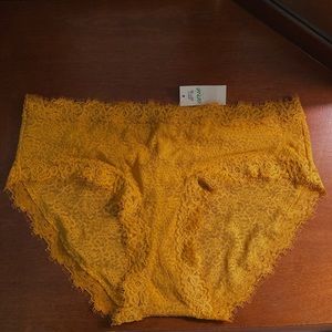 NWT Aerie Mustard Lace Boybriefs